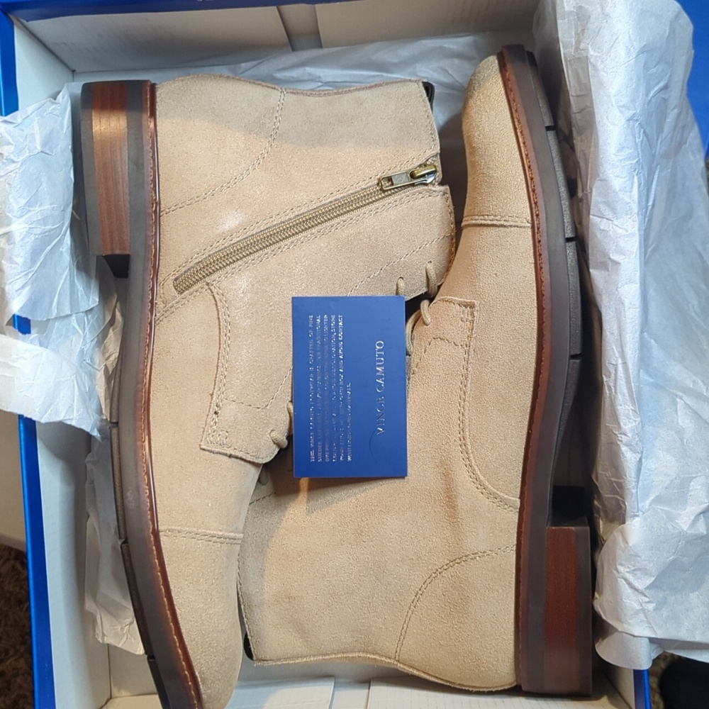 Nib Men's Vince Camuto Suede Boot - image 1